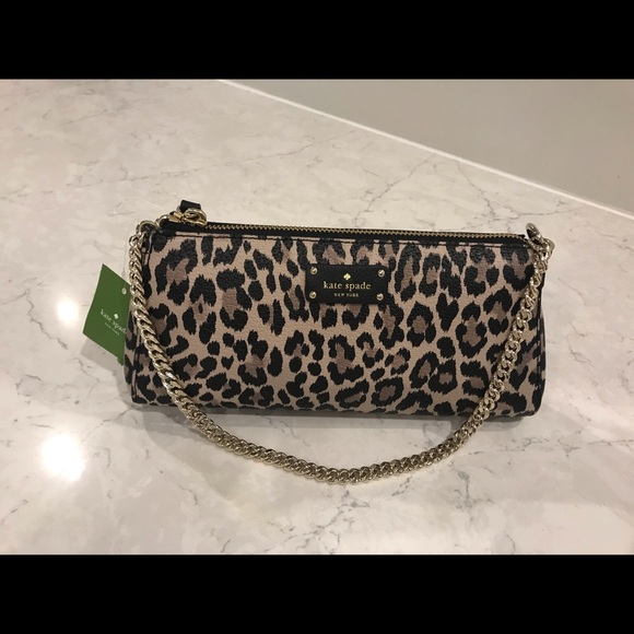 kate spade Handbags - Kate Spade CrossBody (Brand New)